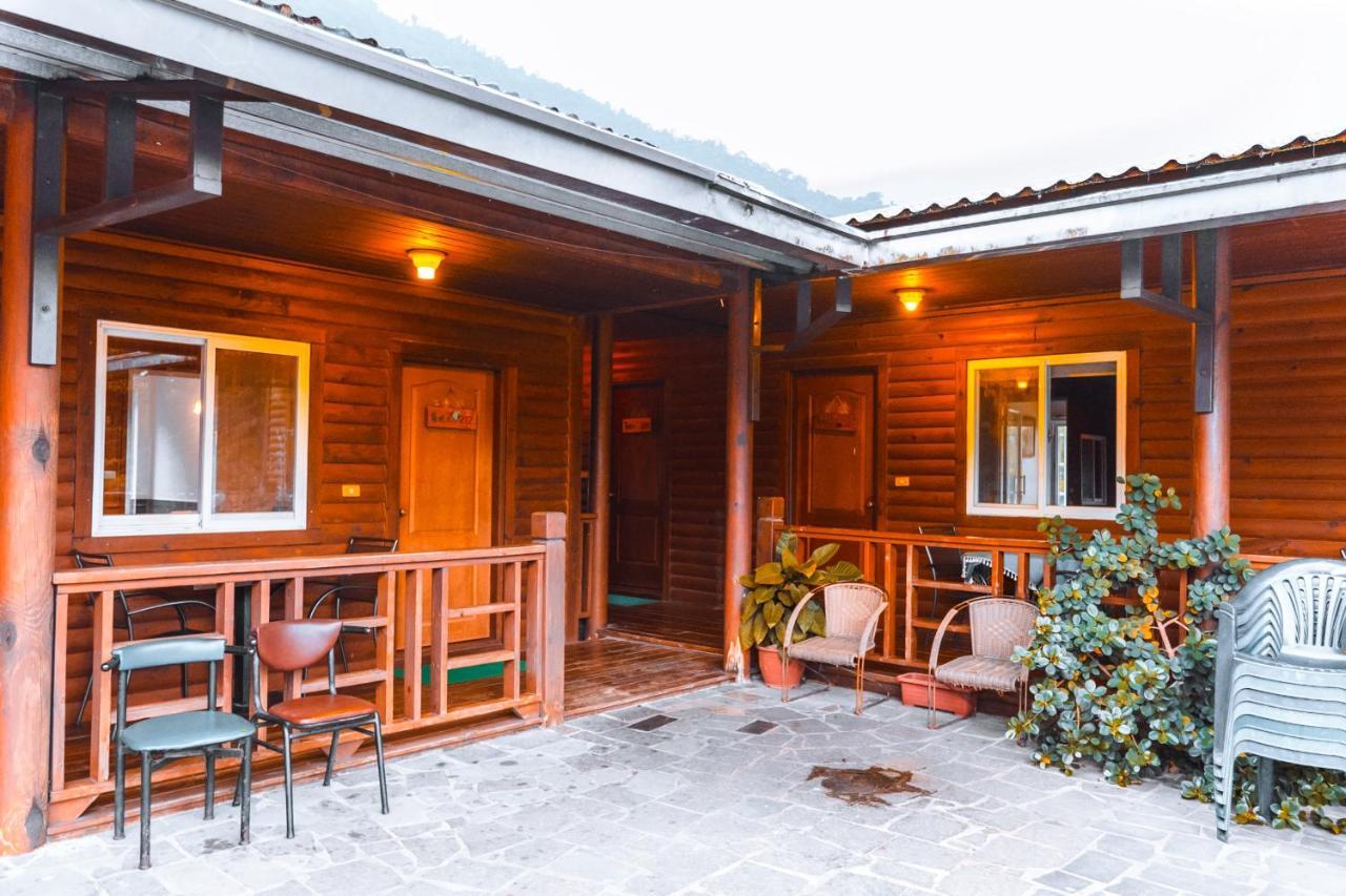 Cdr Hotspring Resort Liugui Exterior photo
