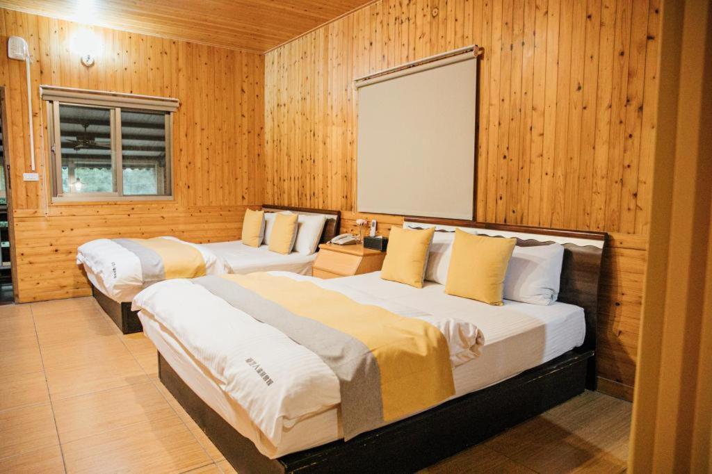 Cdr Hotspring Resort Liugui Exterior photo